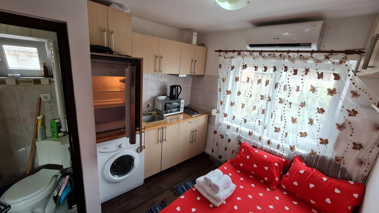 Apartamento Garsoniera Plaja Modern Centru Constanţa Exterior foto